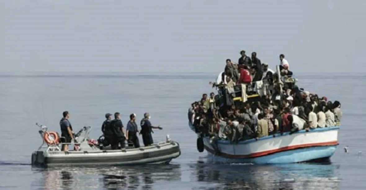 U Lampedusy zahynulo 181 imigrantů. Zabili je prý další běženci