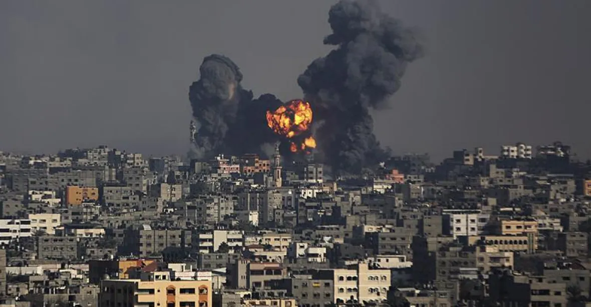 Izrael při útoku v Gaze zasáhl školu OSN. Jsem zděšen, řekl Pan Ki-mun