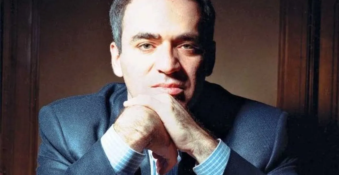 Kasparov neuspěl. Kremlem tlačený šéf FIDE ho převálcoval