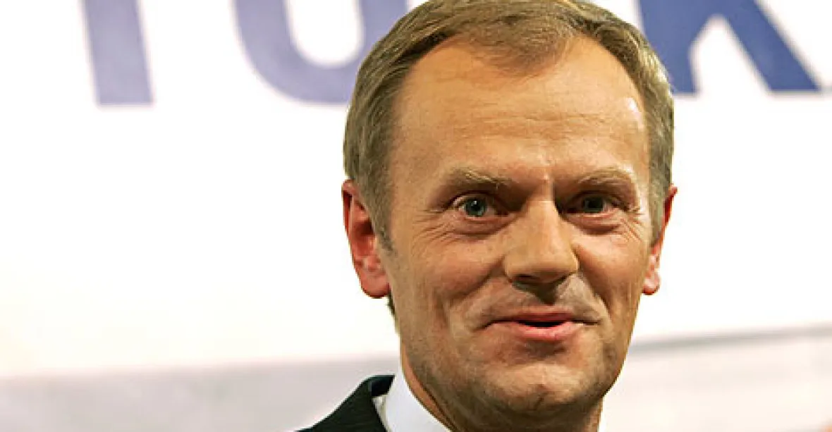 Unijním prezidentem je Donald Tusk, vystřídal Van Rompuye