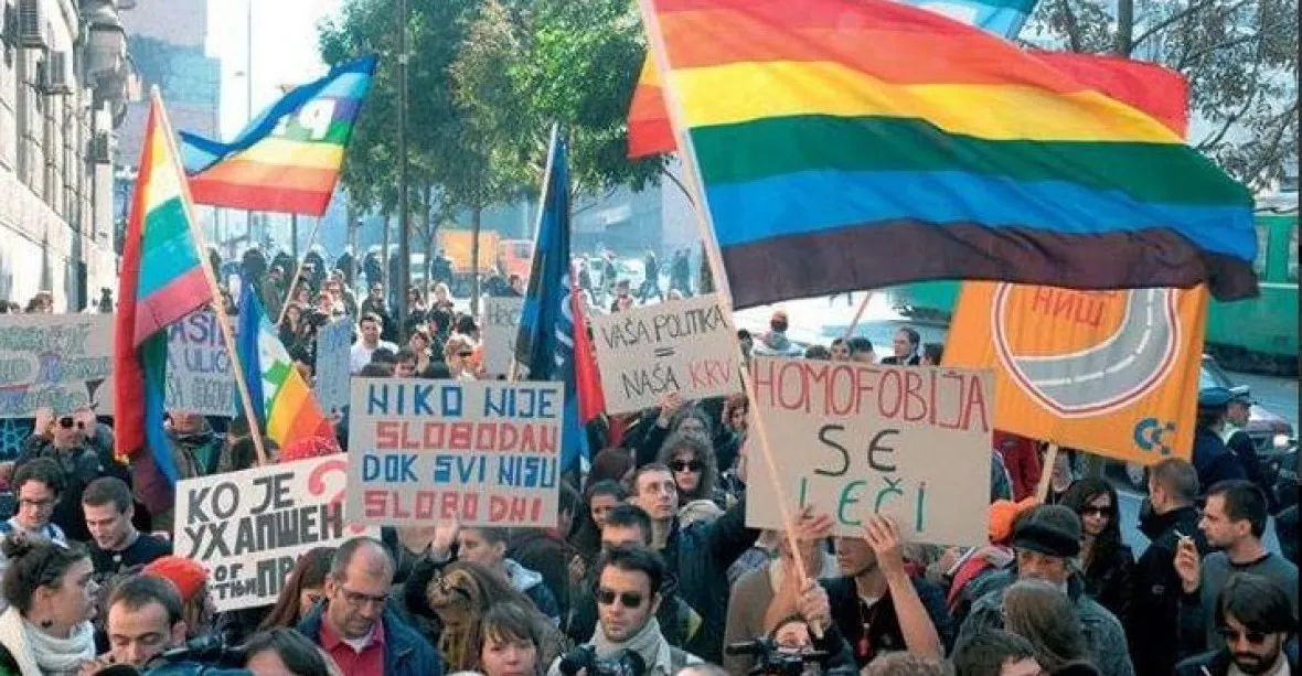 V Bělehradě zbili do bezvědomí německého gay aktivistu