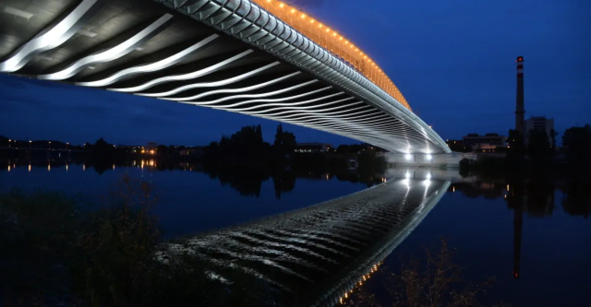 Praha má nový Trojský most: podívejte se