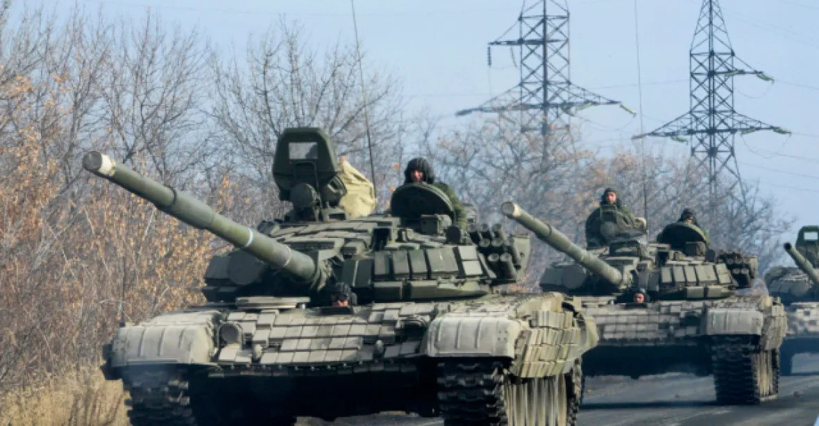 Ruští vojáci překročili hranice Ukrajiny. USA svolává Radu bezpečnosti