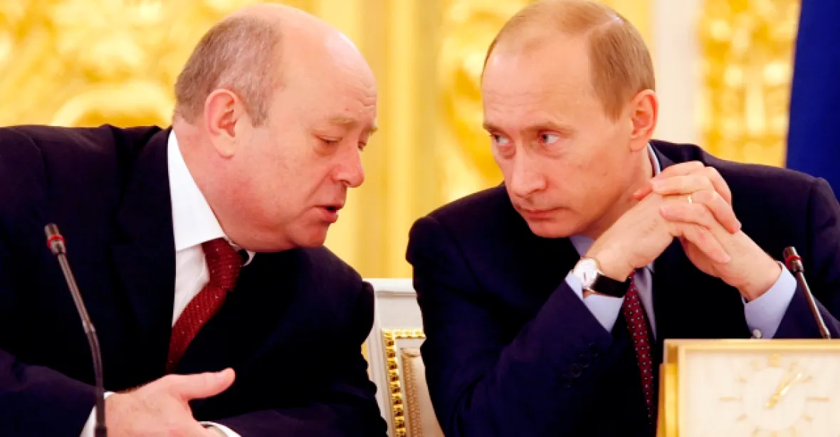 Šéf ruské rozvědky: Útok na rubl je protiruské spiknutí Západu