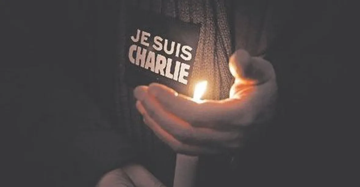 Noviny uctily památku Charlie Hebdo