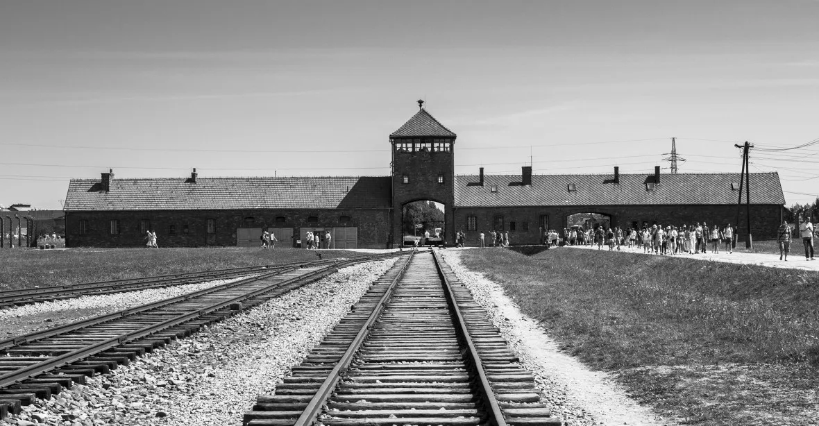 Koncentrační tábor Osvětim 70 let poté