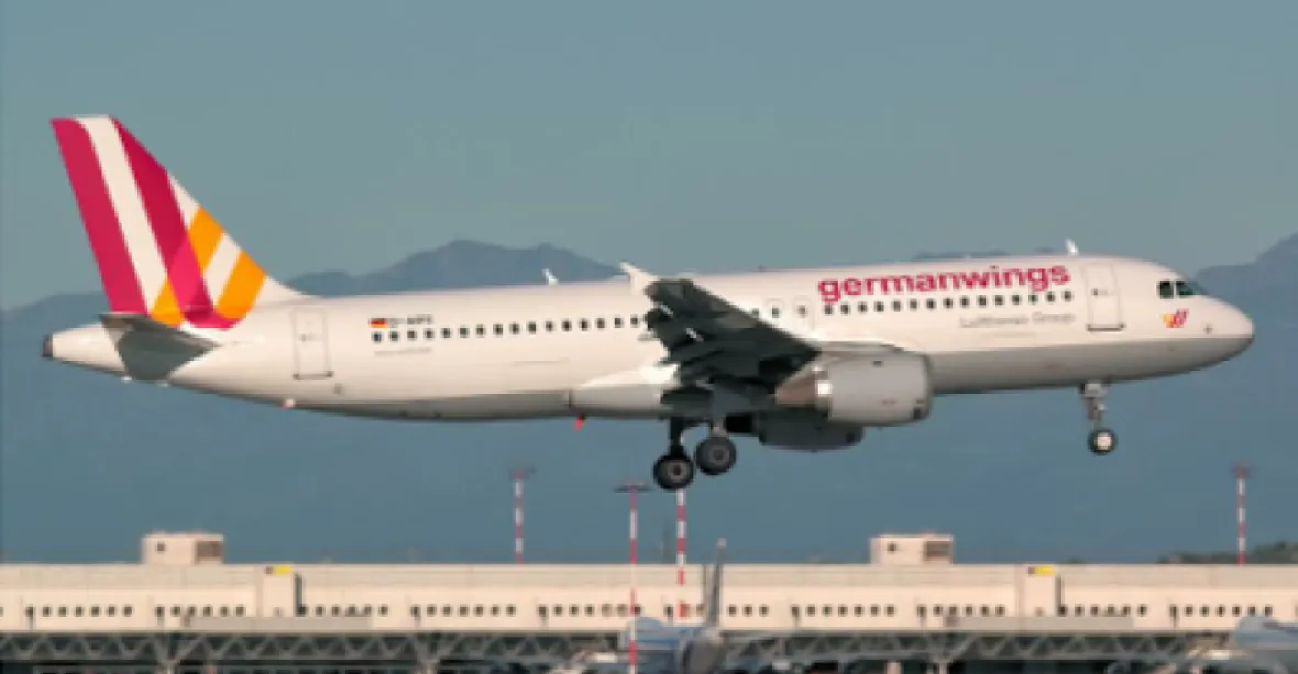 Dejte nám video z paluby Germanwings, vyzval prokurátor deníky