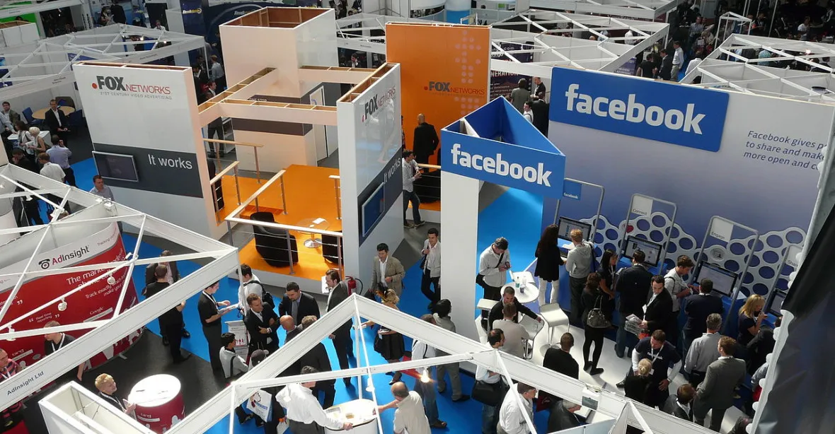 25 tisíc Evropanů žaluje Facebook. Porušuje jejich soukromí