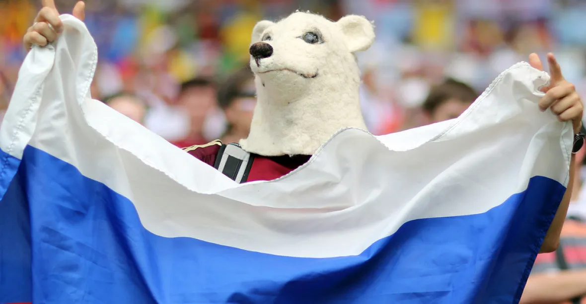 Rusko je nervózní ze zatýkání v FIFA. Bojí se o svůj šampionát