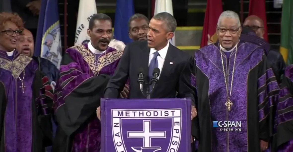 VIDEO: Obama překvapil zpěvem na pohřbu oběti z Charlestonu