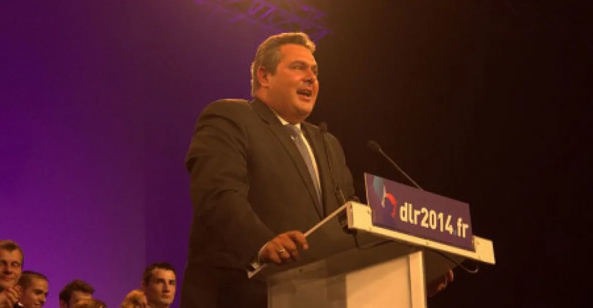 ‚Demokracie zvítězila. Řeky nebudete terorizovat,‘ píše ministr