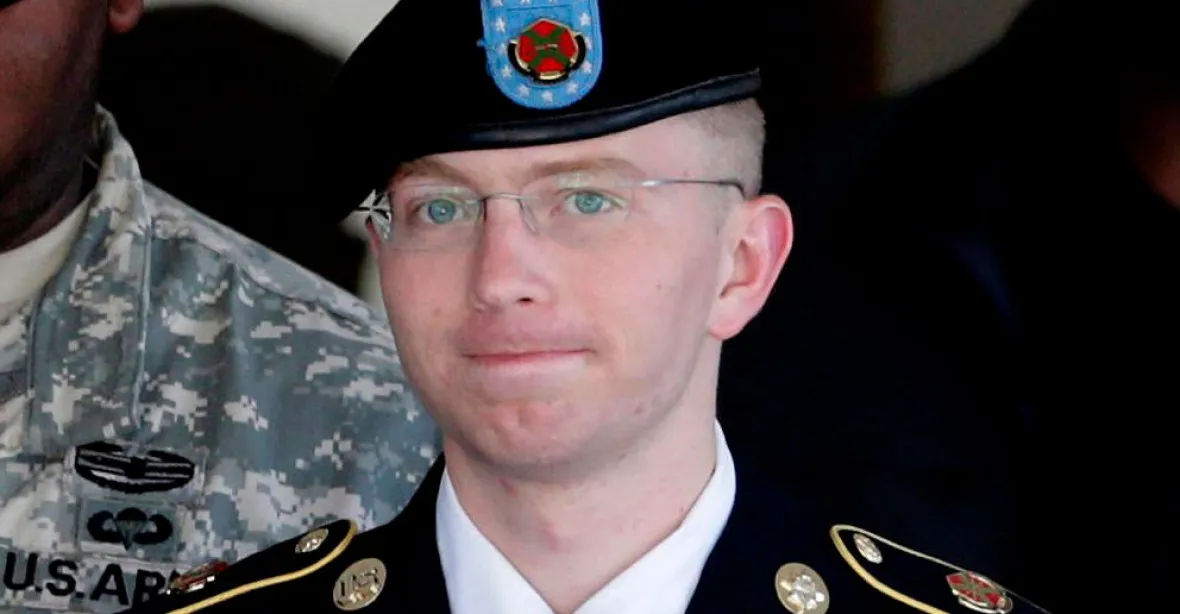Pentagon chce ‚legalizovat‘ transgenderové vojáky