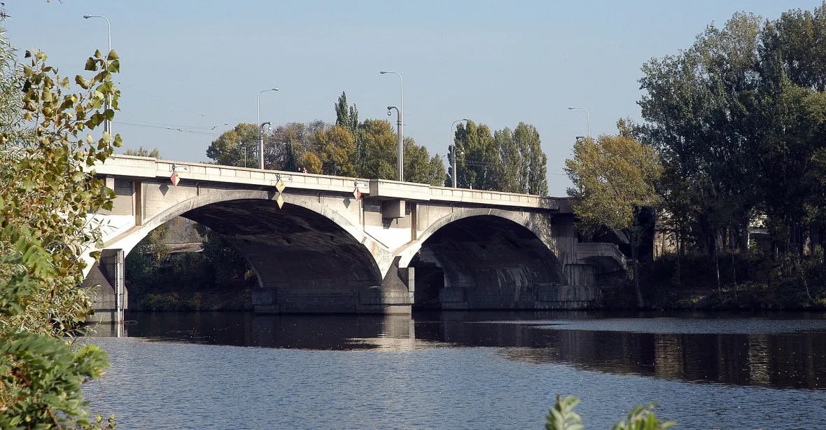 Bourání pražského Libeňského mostu? Bylo by diletantské