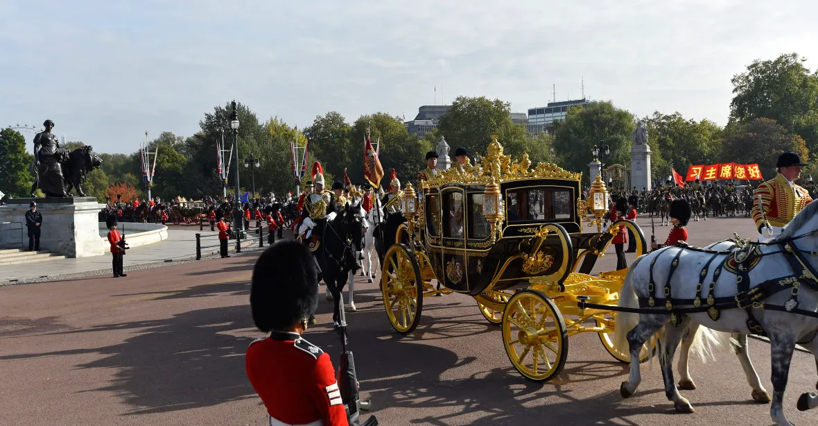 Británie i s královnou jako Disneyland pro Číňany