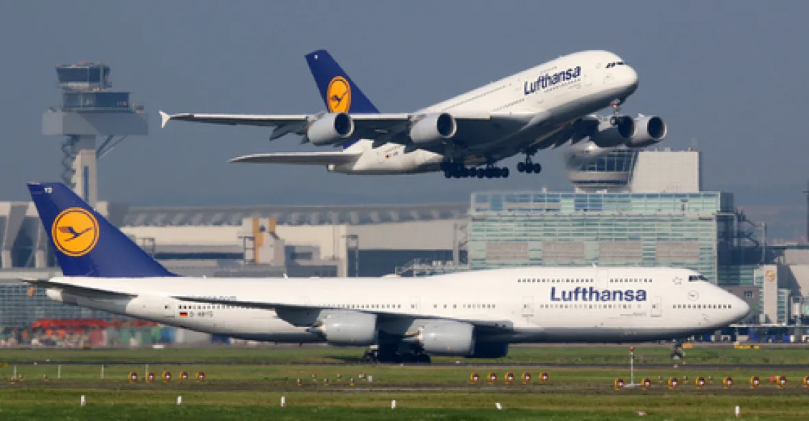 Lufthansa stávkuje dál, zastaví i provoz v Mnichově