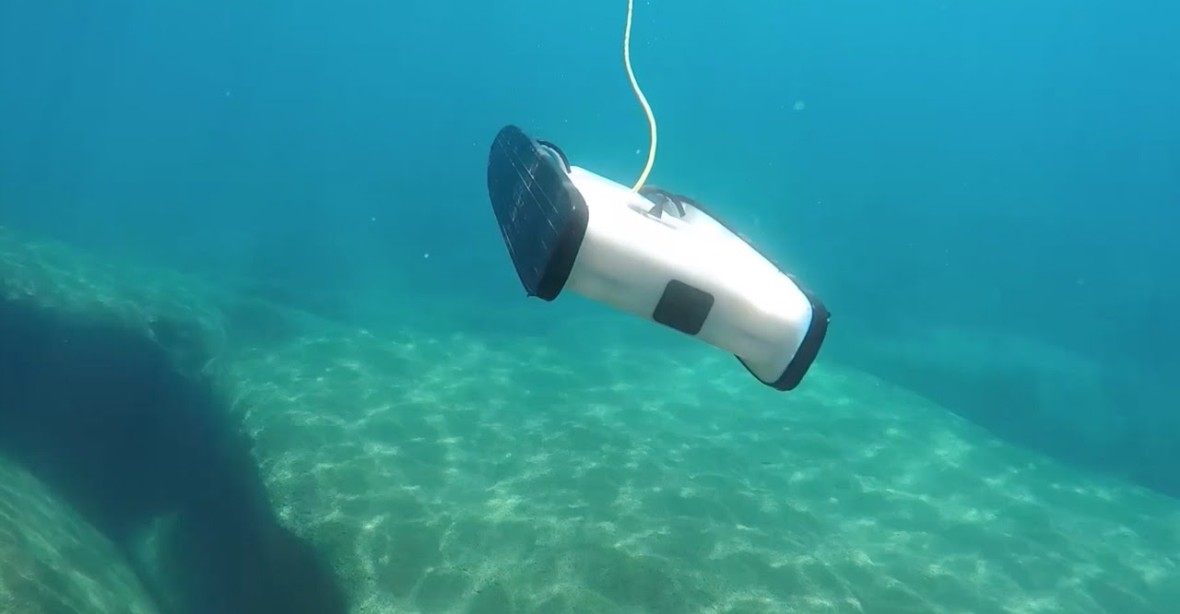 Drony míří pod mořskou hladinu
