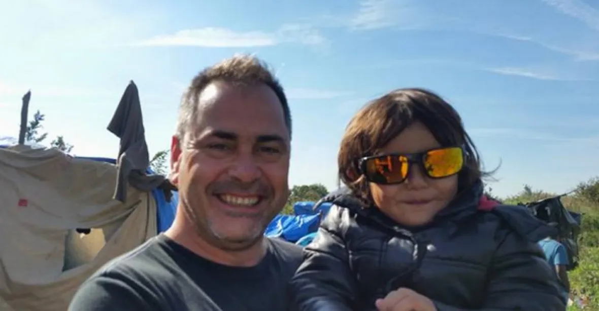 Chtěl pomoct čtyřleté uprchlici do Británie. Hrozí mu pět let