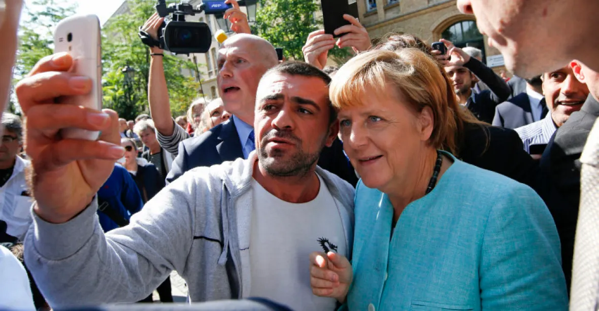 Merkelová trvá na svém: Válka bez Asada a volné hranice