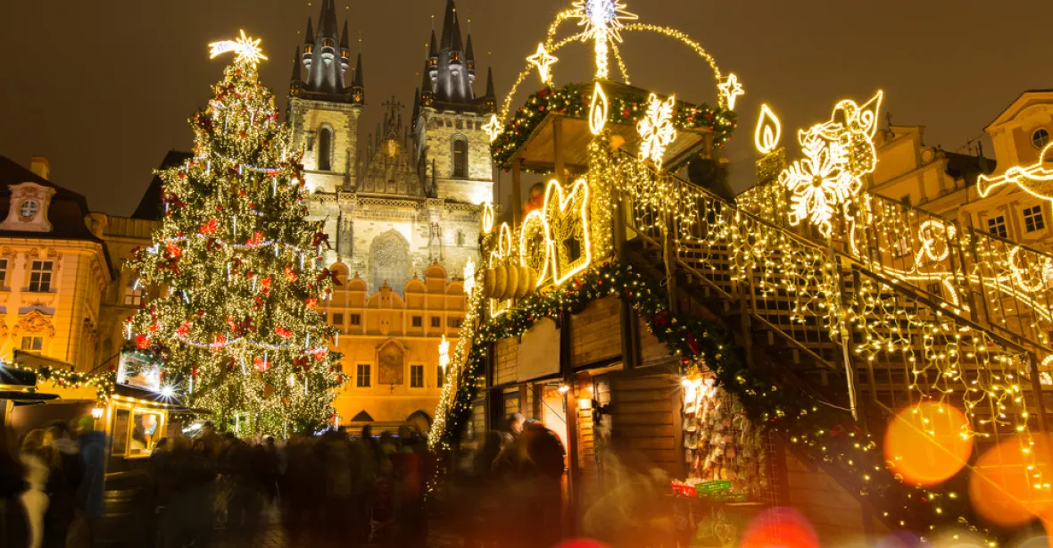 Nejlepší vánoční destinace? Američtí čtenáři zvolili Prahu