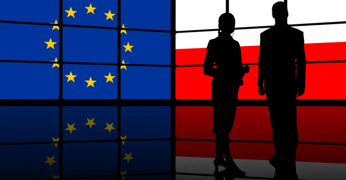 EU se zlobí na Varšavu kvůli zákonu o médiích