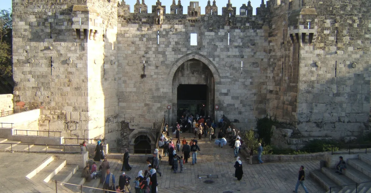 Teroristický útok v centru Jeruzaléma: střelba u Damašské brány