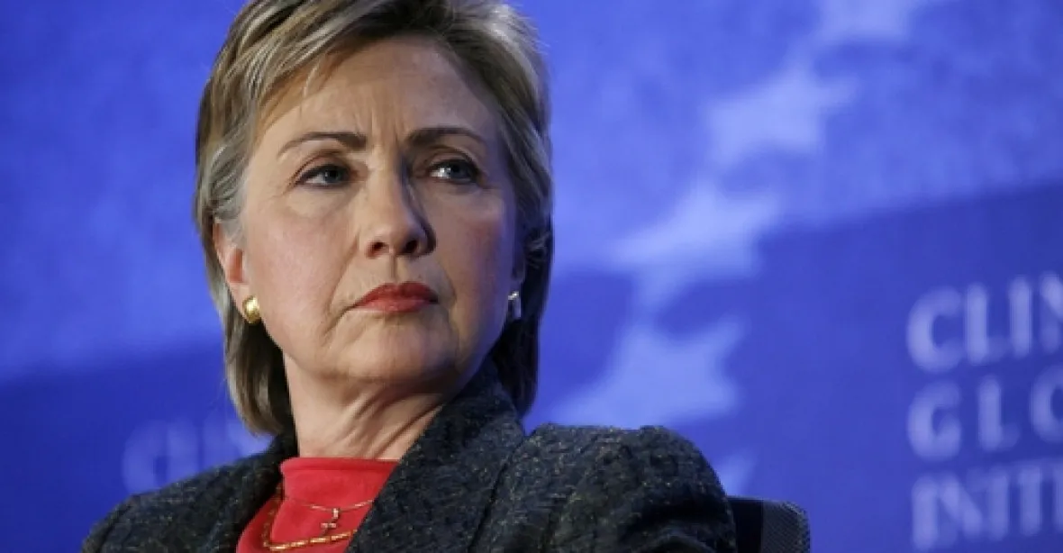 Albrightová: Ženy, které nepodpoří Clintonovou, skončí v pekle