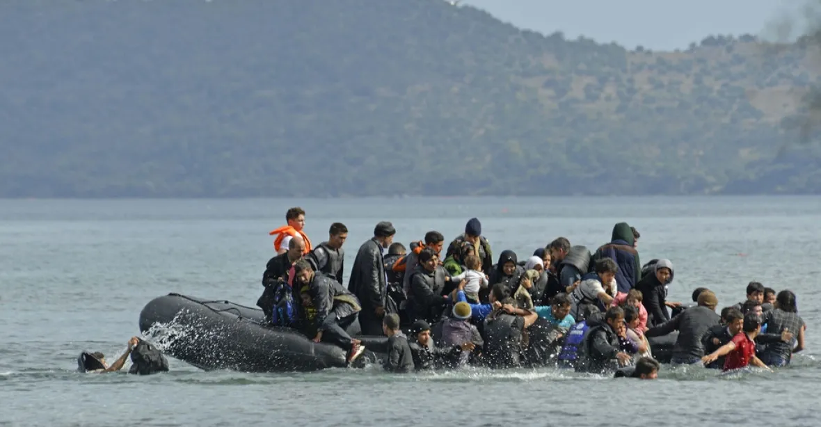 Česko vzkazuje Turecku: Zvládněte uprchlíky, nebo...
