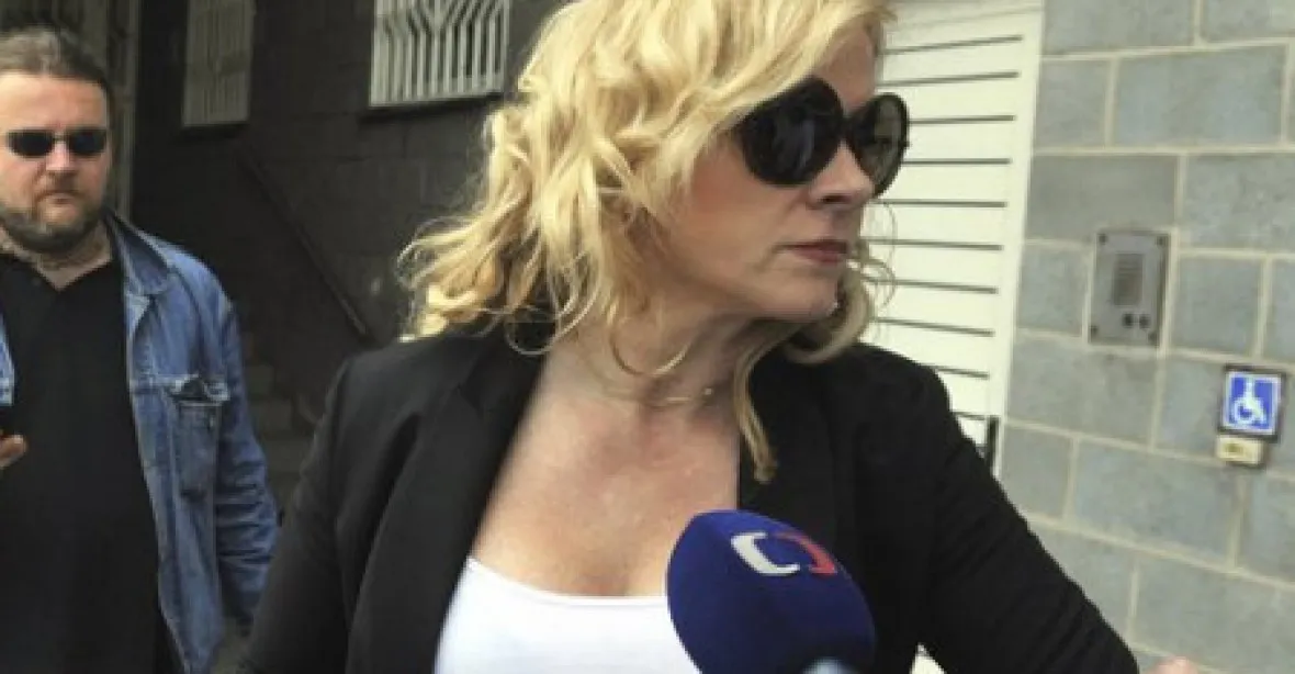 Nagyová prozradila Rittigovi informace z BIS, tvrdí obžaloba