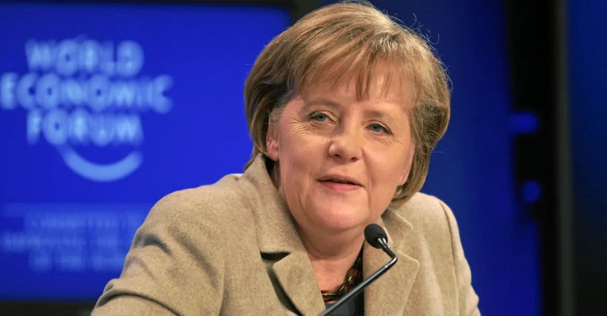‚Pionýrka Merkelová dovezla šaríu.‘ Komik se zastal stíhaného kolegy