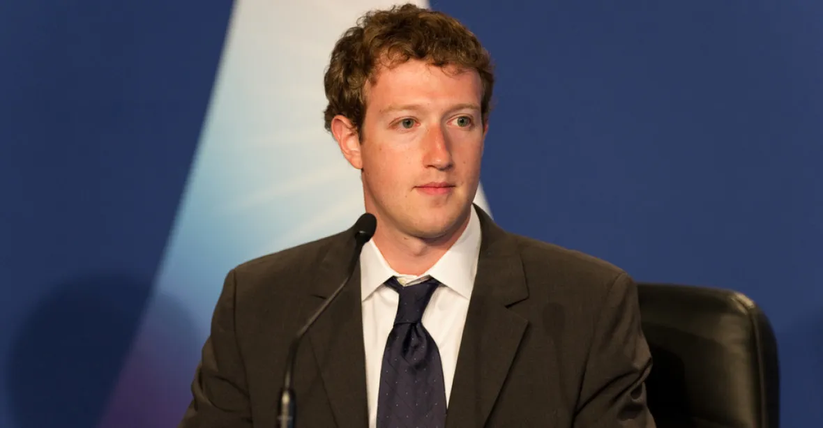 Zuckerberg slíbil důkladné prošetření cenzury na Facebooku