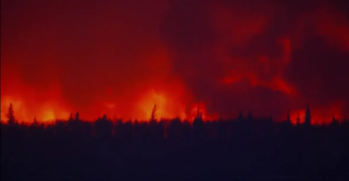 Požár v Kanadě opět sílí. Za minutu postoupí o 30 metrů