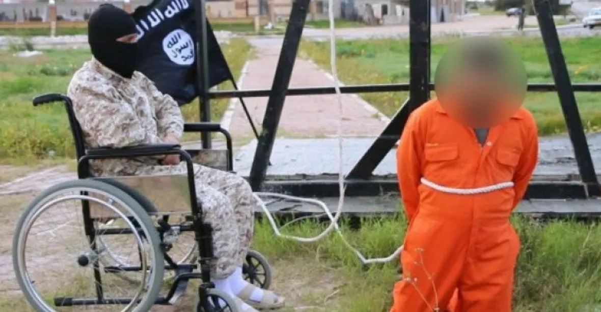 Kat islamistů na invalidním vozíku opět zabíjel