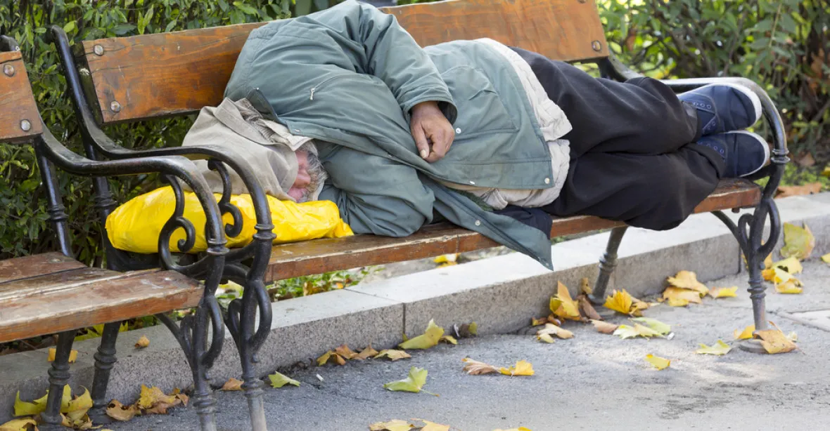 Pražští bezdomovci mají nově zubaře a psychiatra