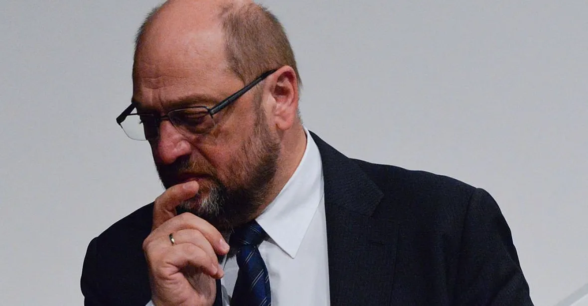 Šéf europarlamentu Schulz: Británie musí rychle pryč
