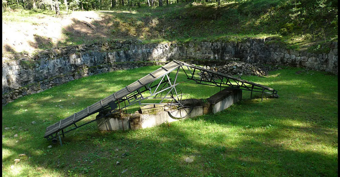 V Litvě našli tunel vydlabaný lžícemi, kterým Židé chtěli utéci vraždění