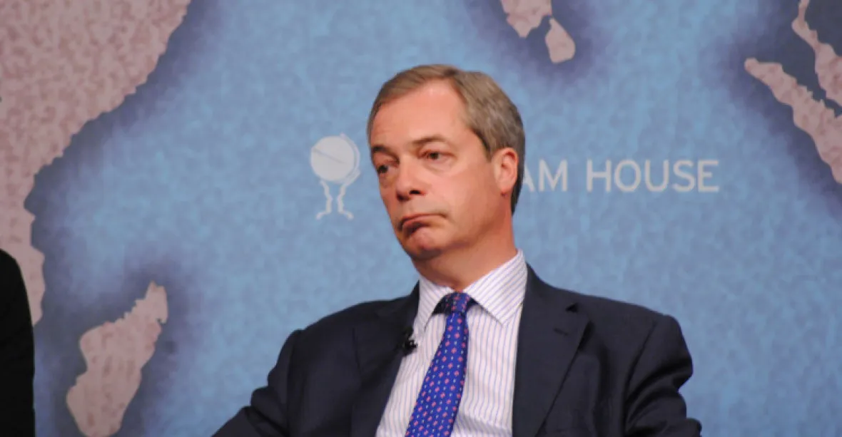 Nigel Farage končí jako šéf UKIP. ‚Chci zpět svůj život,‘ řekl