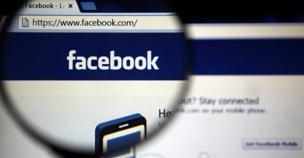 Pozůstalí po obětech palestinských útoků žalují Facebook o miliardu dolarů