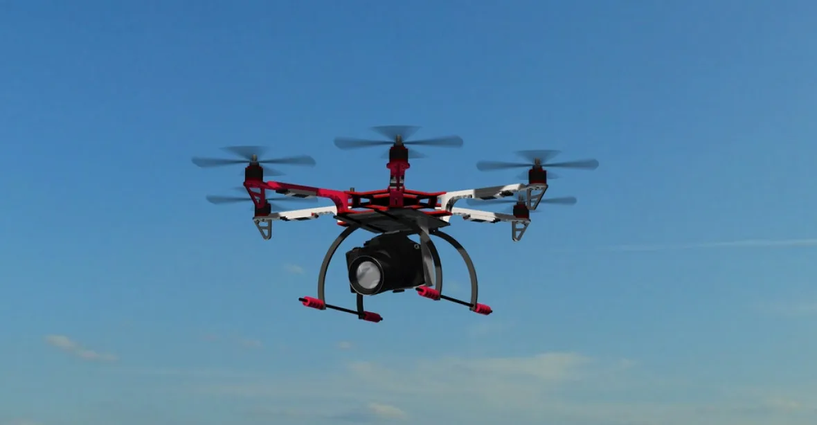 Máte vy nebo děti dron? EU chystá registr majitelů i bezletové zóny