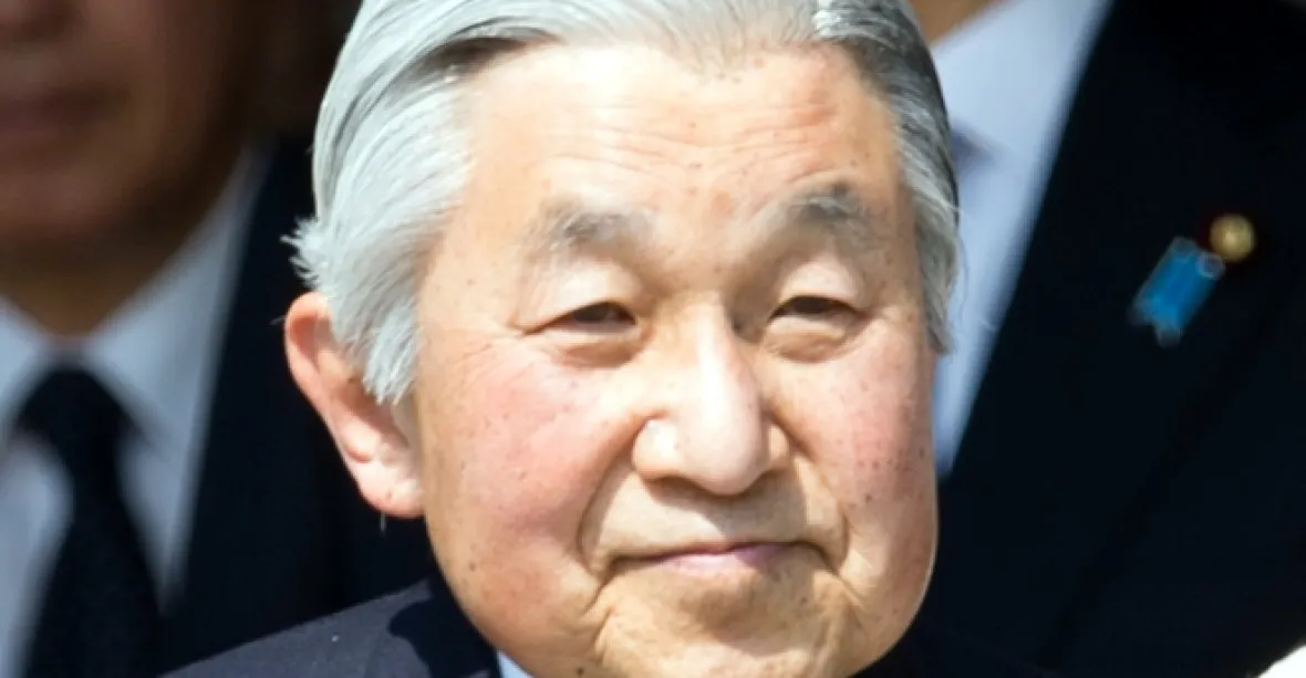 Japonský císař Akihito se chystá abdikovat