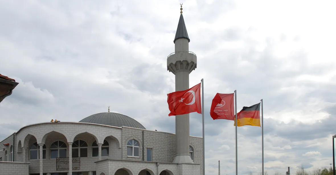 Berlín se probudil: Turecko vědomě spolupracuje s teroristy