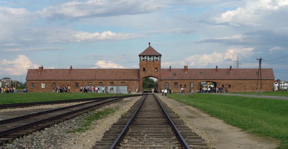 Za ‚polský‘ koncentrační tábor mají být tři roky vězení