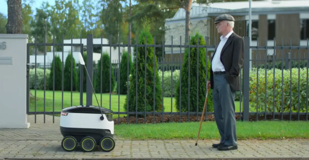 VIDEO: Ve Švýcarsku mají roboti nahradit pošťáky