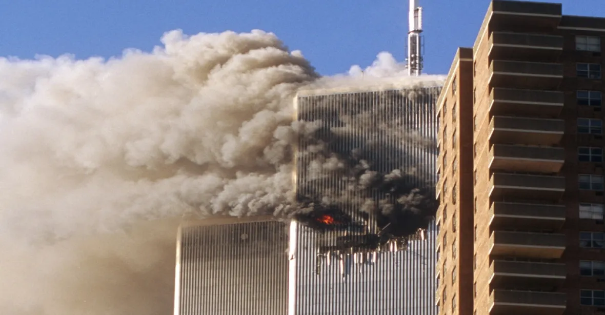 Prestižní vědecký časopis zpochybnil oficiální verzi 11. září o pádu dvojčat