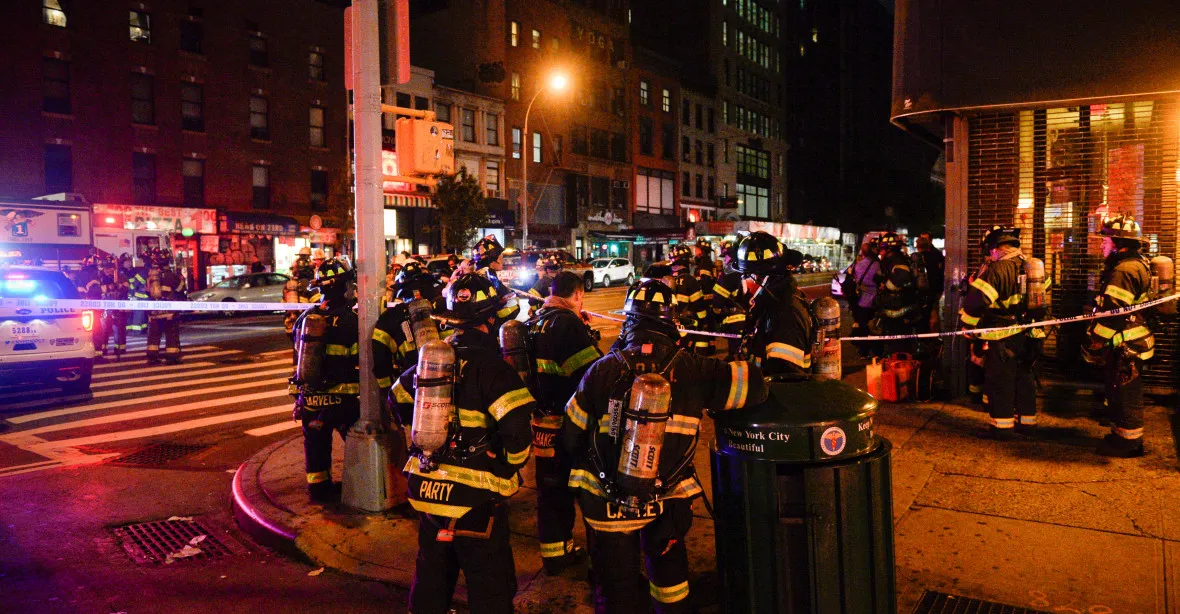 Mohutná exploze bomby na Manhattanu: 29 zraněných. Další nalezena