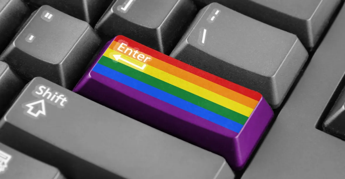 Ruský úřad zcenzuroval největší web pro homosexuály