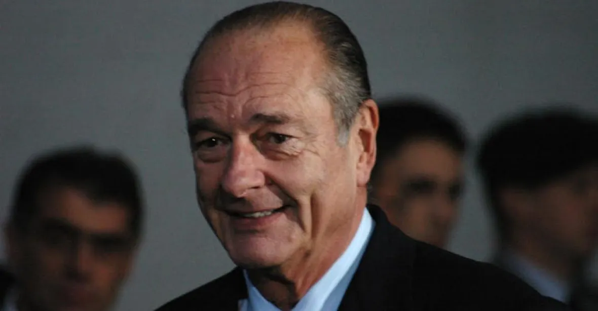Jacques Chirac před týdnem těsně unikl smrti