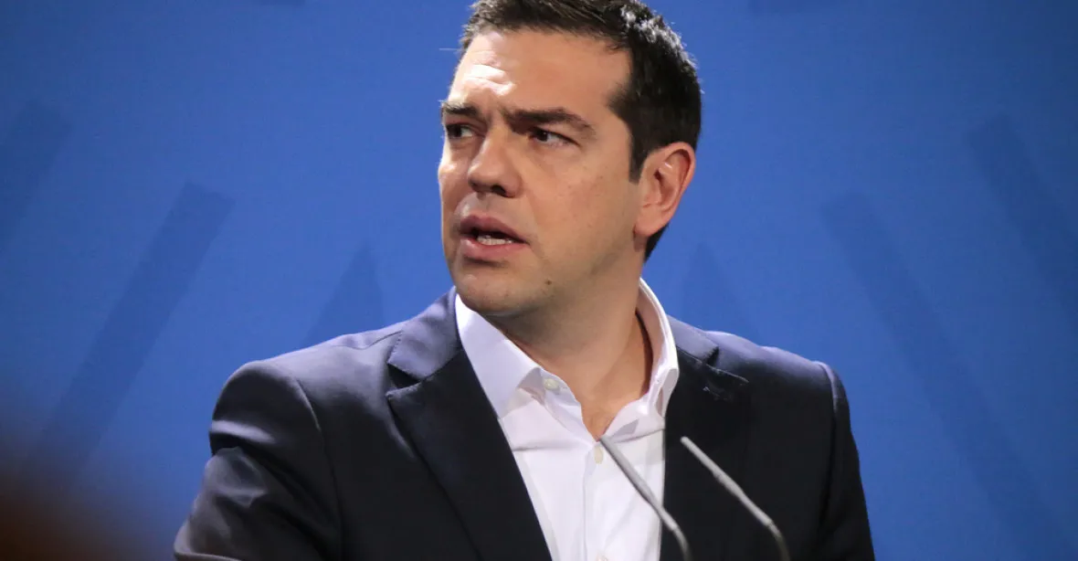 Tsipras se zlobí. Policie rozehnala důchodce slzným plynem