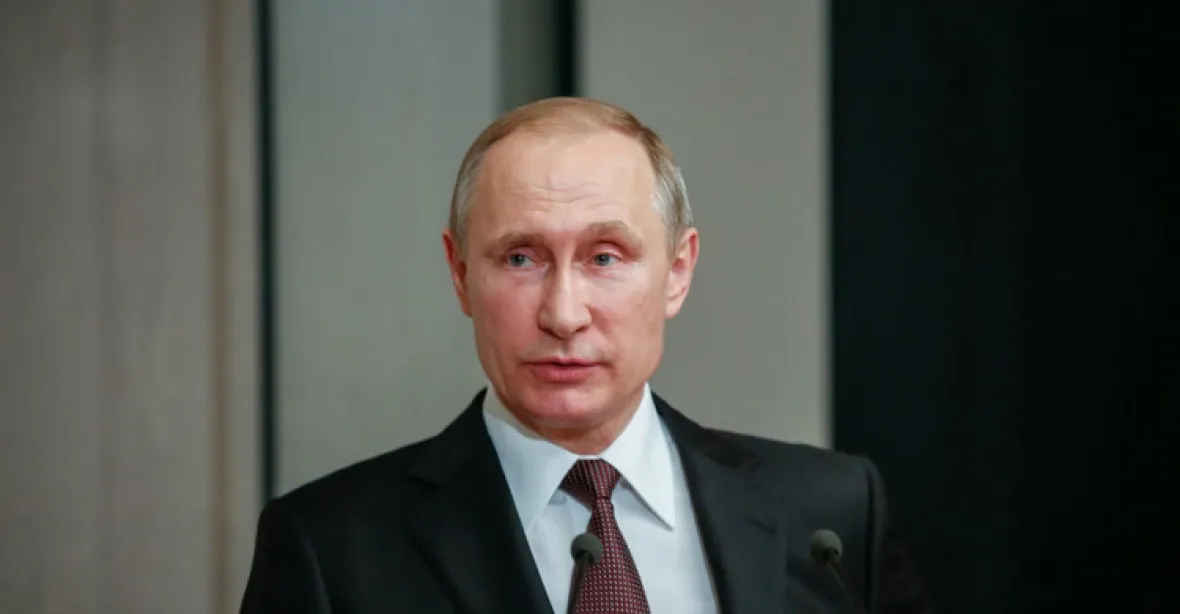 Putin odložil návštěvu Francie kvůli sporům ohledně Sýrie