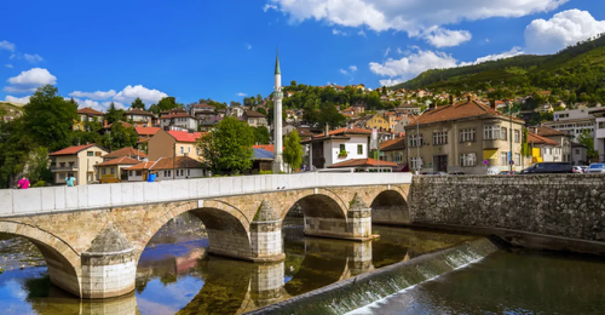 Rozpad Bosny na obzoru? Dodik uvažuje o referendu