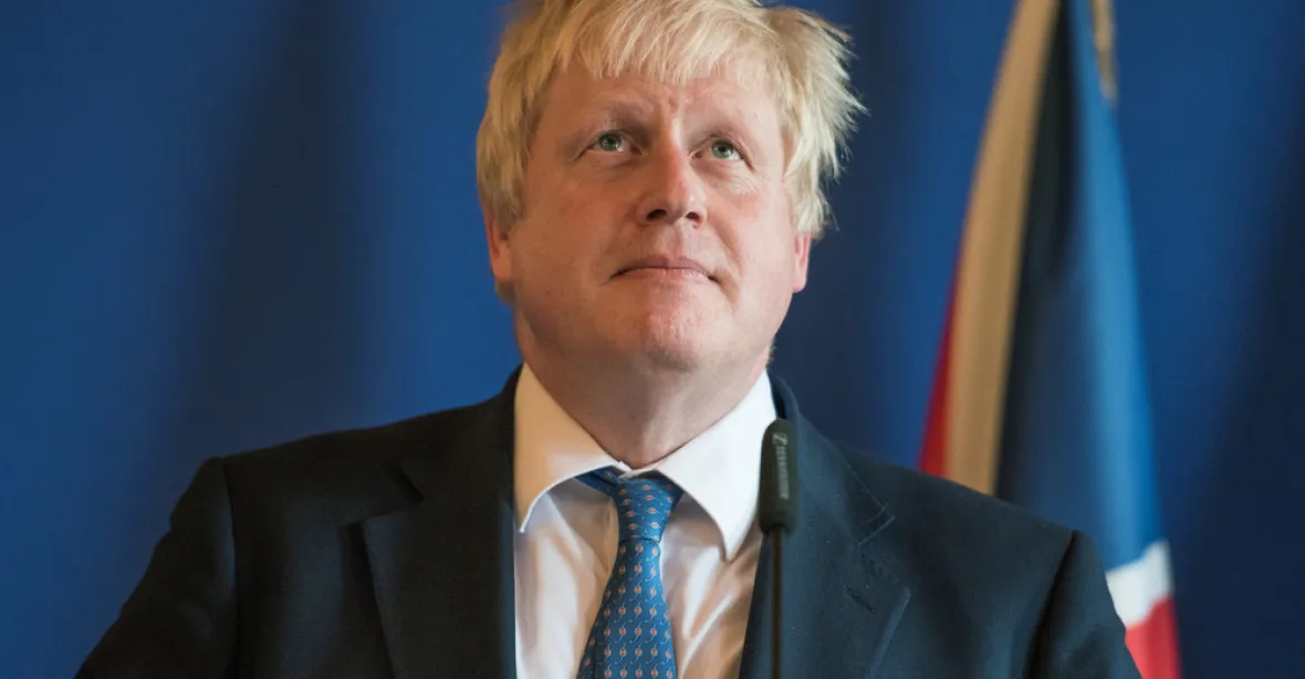 Neupřímný Boris Johnson. V utajovaném článku brexit odmítal